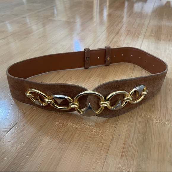 Vintage Accessories - Vintage brown suede 1980’s adjustable belt gold and silver buckle